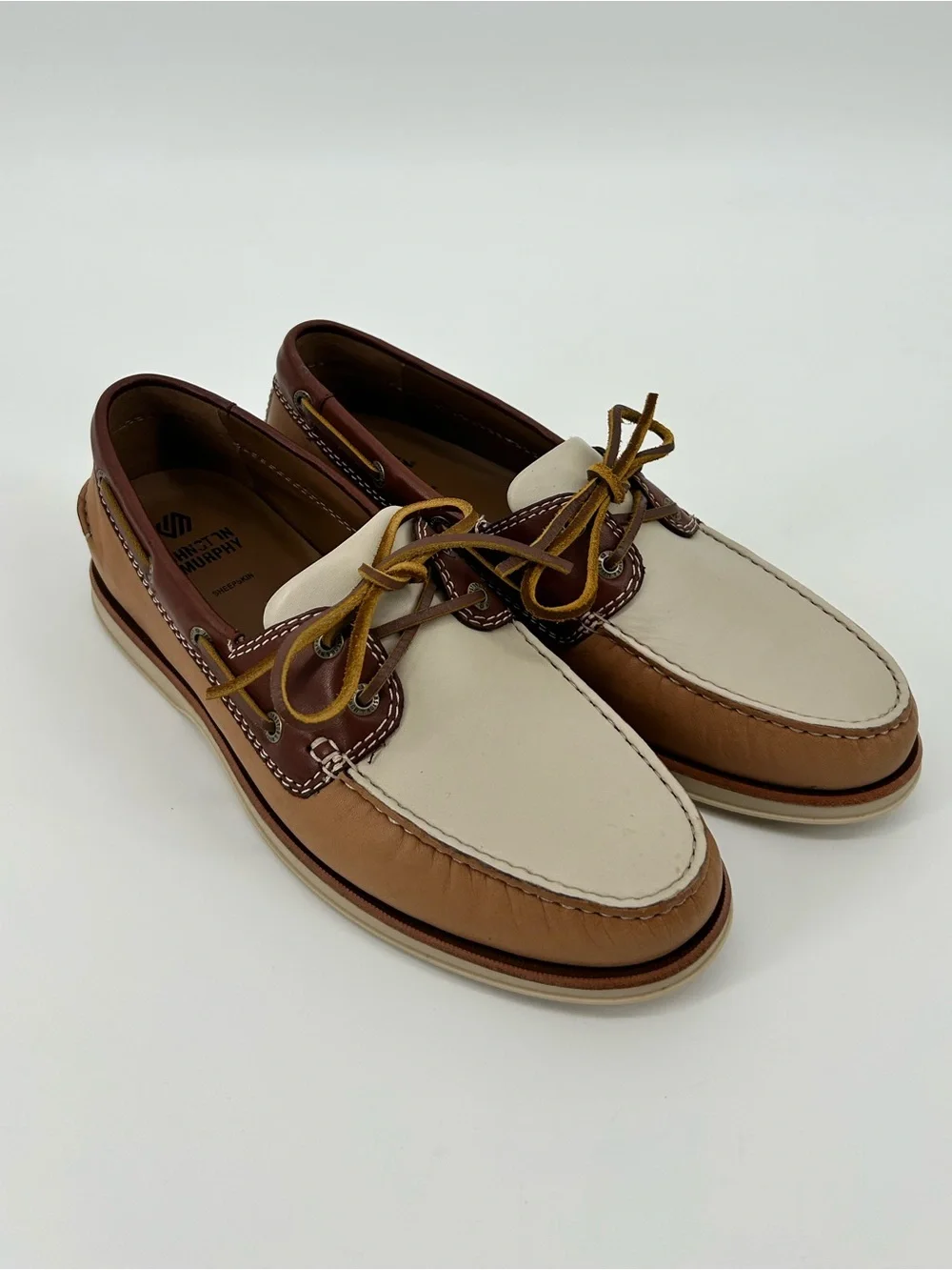 NWOB Johnston & Murphy Monaco 2-eye boat shoe tan multi glove leather sheep 8.5